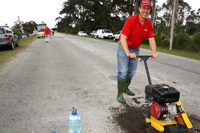 Fed-up residents take up tools
